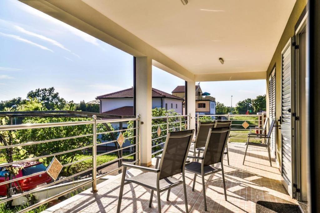 Apartments Lia-Jolie Umag Exterior foto